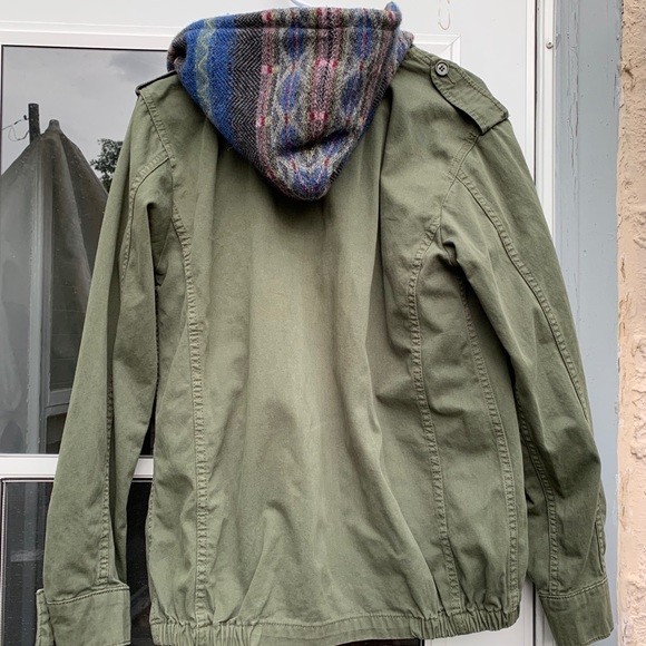 Jacket - Picture 2 of 3